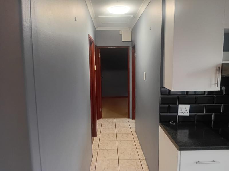To Let 3 Bedroom Property for Rent in Grahamstown Eastern Cape
